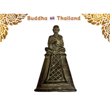 โหลดรูปภาพลงในเครื่องมือใช้ดูของ Gallery Buddhist Monk Inspired Thai Amulet Coin in Metal Alloy - Cultural Keepsake
Tha