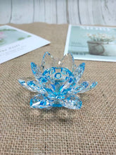 โหลดรูปภาพลงในเครื่องมือใช้ดูของ Gallery Lotus Base For Thai Amulet With Glass Sphere Holder, Fits 3-6Cm Spheres
Lotus