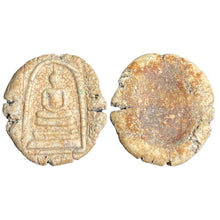 โหลดรูปภาพลงในเครื่องมือใช้ดูของ Gallery Thai Amulet Coin, Wat Rakhang, Somdej Style, Cultural Keepsake
Thai Amulet Coi