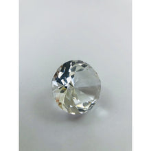 โหลดรูปภาพลงในเครื่องมือใช้ดูของ Gallery Imperial Glass Diamond Cut Design 30Mm - Elegant Decorative Piece