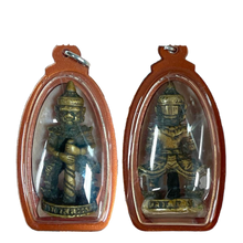 โหลดรูปภาพลงในเครื่องมือใช้ดูของ Gallery Wat Chulamani Thai Amulet Of Taweesuwan, Cultural Keepsake
Wat Chulamani Thai