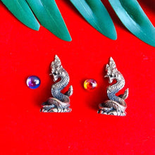 โหลดรูปภาพลงในเครื่องมือใช้ดูของ Gallery Naga Deity Amulet with Naga Gemstone - Choose Color Based on Zodiac Sign
Naga
