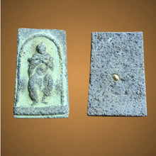 โหลดรูปภาพลงในเครื่องมือใช้ดูของ Gallery Thai Amulet Somdej Style from Wat Rakhang, Cultural Keepsake for Collectors
