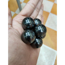 โหลดรูปภาพลงในเครื่องมือใช้ดูของ Gallery Thai Amulet Mineral Magnet, 2.5 Cm, Cultural Keepsake
Thai Amulet Mineral Magn