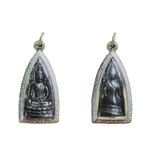 โหลดรูปภาพลงในเครื่องมือใช้ดูของ Gallery Buddha Amulet Pendant In 7-Color Metal With Frame Thai 7-Col Buddhist Sacred