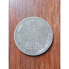 โหลดรูปภาพลงในเครื่องมือใช้ดูของ Gallery Thai Amulet Coin Of Guanyin With 1000 Hands - Cultural Keepsake
Guanyin Amulet