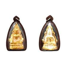 โหลดรูปภาพลงในเครื่องมือใช้ดูของ Gallery Thai Amulet With Gold Plating And Water-Resistant Frame, Ritual Completed Tha