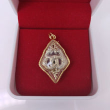 โหลดรูปภาพลงในเครื่องมือใช้ดูของ Gallery Thai Amulet With Water-Resistant Frame, Gold-Plated, Velvet Box Included