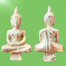โหลดรูปภาพลงในเครื่องมือใช้ดูของ Gallery Thai Amulet With Protective Qualities, Wat Ceremony Edition, Cultural Keepsake