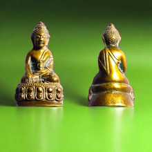 โหลดรูปภาพลงในเครื่องมือใช้ดูของ Gallery Wat Sutthas Temple Thai Amulet Coin, Buddhist Monk Inspired, Cultural Keepsake
