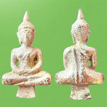 โหลดรูปภาพลงในเครื่องมือใช้ดูของ Gallery Thai Amulet With Protective Qualities, Wat Ceremony Edition, Cultural Keepsake