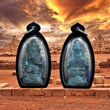 โหลดรูปภาพลงในเครื่องมือใช้ดูของ Gallery Thai Amulet With Water-Resistant Metal Frame, Vintage Style Coin, Buddhist