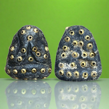 โหลดรูปภาพลงในเครื่องมือใช้ดูของ Gallery Thai Amulet With Gold Takrud, Large Somdej Style, Wat Krewal Edition Buddhist