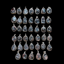 โหลดรูปภาพลงในเครื่องมือใช้ดูของ Gallery Iron Crystal 7-Color Amulet With Finished Frame - Thai Buddhist Collectible Amul