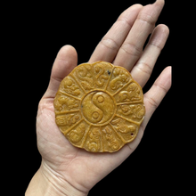 โหลดรูปภาพลงในเครื่องมือใช้ดูของ Gallery Yin Yang Zodiac Pendant With 12 Animal Carvings, Thai Amulet Collectible
Ancie