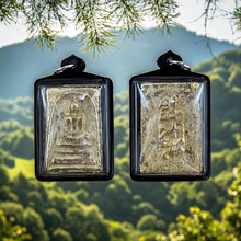 โหลดรูปภาพลงในเครื่องมือใช้ดูของ Gallery Thai Amulet Buddhist Monk Wat Rakhang, Collectible Cultural Keepsake Sacred