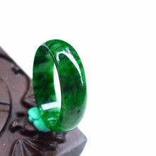 โหลดรูปภาพลงในเครื่องมือใช้ดูของ Gallery Natural Burmese Jadeite Ring For Men And Women, Fine Jewelry, Green Floral Desig
