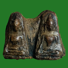 โหลดรูปภาพลงในเครื่องมือใช้ดูของ Gallery Thai Amulet Pair, Wat Bang Krang, Suphanburi, Cultural Keepsake