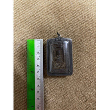 โหลดรูปภาพลงในเครื่องมือใช้ดูของ Gallery Thai Amulet In Wooden Matchbox With Powder Material And Frame
Thai Amulet Coin