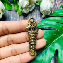 โหลดรูปภาพลงในเครื่องมือใช้ดูของ Gallery Naga Kiew Takrud Thai Amulet in Antique Brass, Wat Ceremony Edition
Naga Kiew