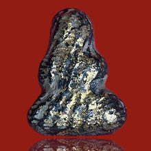 โหลดรูปภาพลงในเครื่องมือใช้ดูของ Gallery Thai Amulet Monk, Wat Saphan Sung, Gold Leaf Coated With Rope
