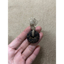 โหลดรูปภาพลงในเครื่องมือใช้ดูของ Gallery Thai Amulet For Business Prosperity And Career Advancement Cultural Keepsake
T
