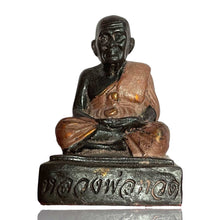 โหลดรูปภาพลงในเครื่องมือใช้ดูของ Gallery Thai Amulet Luang Pu Toad, Wat Ceremony Edition, Resin Collectible