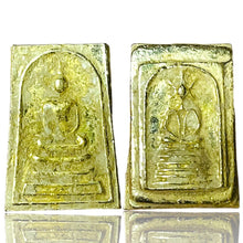 โหลดรูปภาพลงในเครื่องมือใช้ดูของ Gallery Thai Amulet Somdej Style Metal with Gold Finish Cultural Keepsake
Thai Amulet