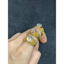โหลดรูปภาพลงในเครื่องมือใช้ดูของ Gallery Brass Ring with Pong Kham Stone - Thai Buddhist Collectible Amulet
Brass Ring