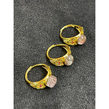 โหลดรูปภาพลงในเครื่องมือใช้ดูของ Gallery Brass Ring With Pong Kham Stone - Thai Buddhist Collectible Amulet
Brass Ring