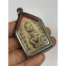 โหลดรูปภาพลงในเครื่องมือใช้ดูของ Gallery Thai Amulet Khun Phan With Cultural Keepsake Features
Somdej Style