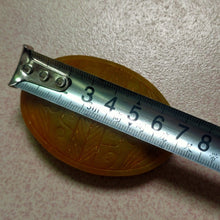 โหลดรูปภาพลงในเครื่องมือใช้ดูของ Gallery Ancient Jade Amulet Coin For Cultural Keepsake And Collectible Display
Thai Am