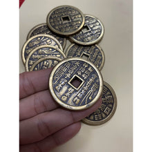 โหลดรูปภาพลงในเครื่องมือใช้ดูของ Gallery Ancient Chinese Amulet Coin 4Cm - Legendary Cultural Keepsake
Ancient Chinese
