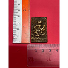 โหลดรูปภาพลงในเครื่องมือใช้ดูของ Gallery Buddhist Monk Inspired Thai Amulet Coin From Wat Khositaram
Somdej Style Thai