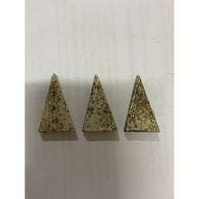 โหลดรูปภาพลงในเครื่องมือใช้ดูของ Gallery Thai Amulet Somdej Style With Gold Powder From Wat Phra Kaew Cultural Keepsake