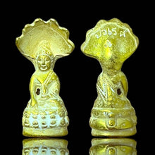 โหลดรูปภาพลงในเครื่องมือใช้ดูของ Gallery Thai Amulet Coin in Wat Phra Kaew Style, Cultural Keepsake, Metal Finish