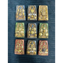 โหลดรูปภาพลงในเครื่องมือใช้ดูของ Gallery Thai Amulet Somdej Style from Wat Phra Kaew with Gemstone Decoration
Thai Amul