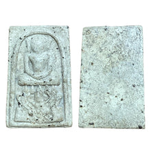 โหลดรูปภาพลงในเครื่องมือใช้ดูของ Gallery Thai Amulet Somdej Style Garuda Powder From Wat Phra Kaew Cultural Keepsake