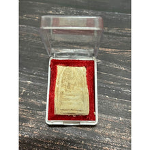 โหลดรูปภาพลงในเครื่องมือใช้ดูของ Gallery Thai Amulet Somdej Style From Wat Bang Khun Prom - Cultural Keepsake
Thai Amul