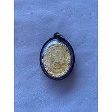 โหลดรูปภาพลงในเครื่องมือใช้ดูของ Gallery Thai Amulet Somdej Style With Gold Leaf, Waterproof Frame, Collectible Piece
T