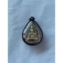 โหลดรูปภาพลงในเครื่องมือใช้ดูของ Gallery Thai Amulet Coin Buddhist Monk With Wat Ceremony Edition, Waterproof