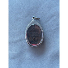 โหลดรูปภาพลงในเครื่องมือใช้ดูของ Gallery Buddhist Monk Inspired Thai Amulet Wat Bang Phra 2519
Thai Amulet Coin Wat Ban