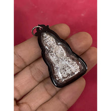 โหลดรูปภาพลงในเครื่องมือใช้ดูของ Gallery Thai Amulet Of Phra Kring Pawaret From Wat Bowonniwet, Bangkok
Somdej Style Th