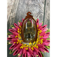 โหลดรูปภาพลงในเครื่องมือใช้ดูของ Gallery Wat Chulamani Thai Amulet Of Taweesuwan, Cultural Keepsake
Wat Chulamani Thai