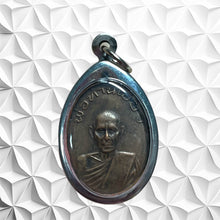 โหลดรูปภาพลงในเครื่องมือใช้ดูของ Gallery Thai Amulet Buddhist Monk Wat Rong Bon 2513 Cultural Keepsake
Somd