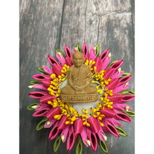 โหลดรูปภาพลงในเครื่องมือใช้ดูของ Gallery Thai Amulet Of Buddhist Monk From Wat Khositaram, Floating Figure Edition