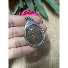 โหลดรูปภาพลงในเครื่องมือใช้ดูของ Gallery Buddhist Monk Inspired Thai Amulet Coin From Wat Khongkharam, First Edition