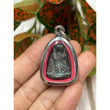 โหลดรูปภาพลงในเครื่องมือใช้ดูของ Gallery Buddhist Monk Inspired Thai Amulet Wat Bang Klan Cultural Keepsake
Thai Amulet
