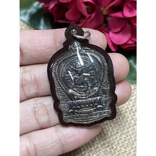 โหลดรูปภาพลงในเครื่องมือใช้ดูของ Gallery Thai Amulet Buddhist Monk From Wat Baan Rai, Waterproof Edition
Th