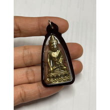 โหลดรูปภาพลงในเครื่องมือใช้ดูของ Gallery Thai Amulet In Metal With Waterproof Frame For Cultural Keepsake
Thai Amulet C